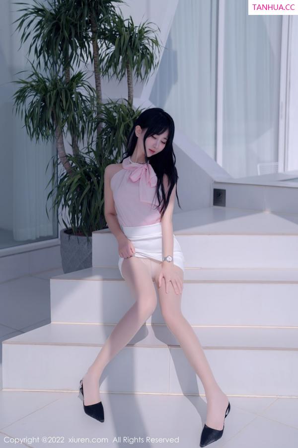 小果冻儿jelly  [XiuRen]高清写真图 2022.07.22 No.5318 小果冻儿第10张图片